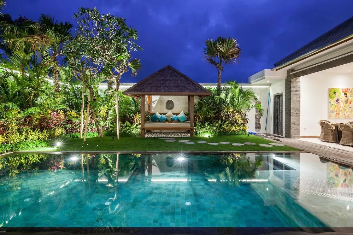 Luxurious 2 Bd Villa In Seminyak 0*, Seminyak (Bali) Indonesia