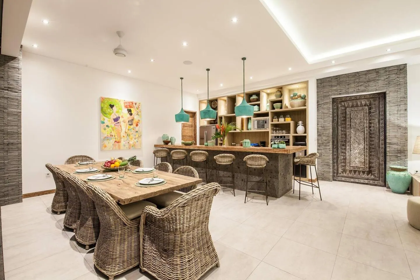 Luxurious 2 Bd Villa In Seminyak